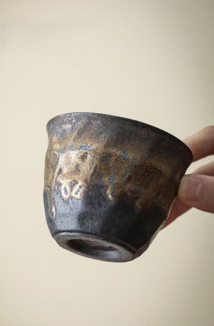 Mineral Calm – Kiln-Change Handcrafted Porcelain Tea Cup