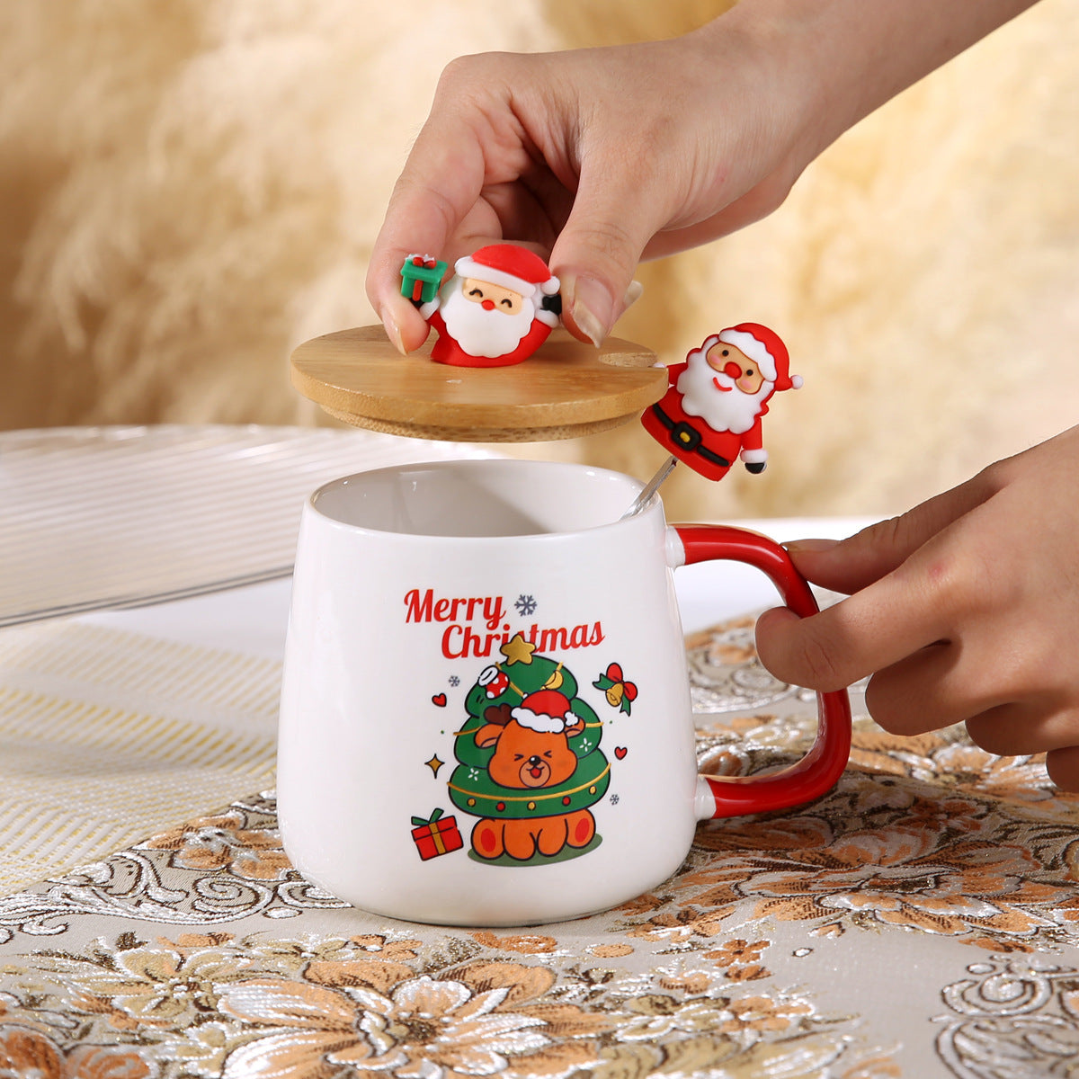 Merry Glow – Handcrafted Christmas Ceramic Mug Gift Set