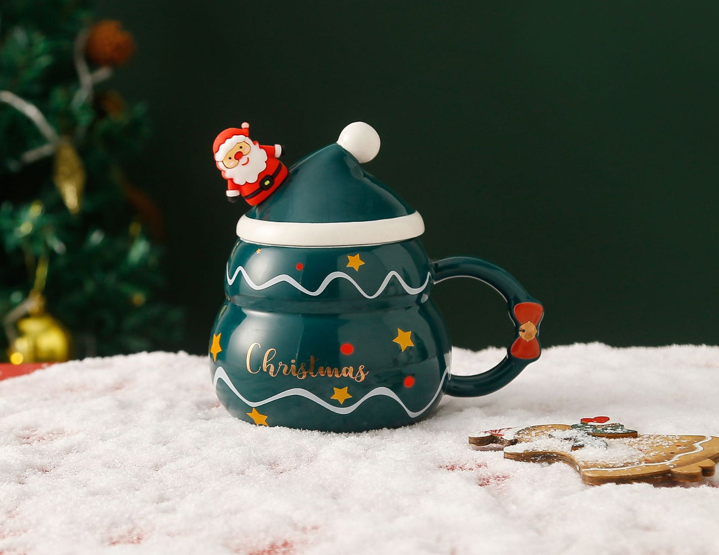Holiday Cheer – Handcrafted Christmas Ceramic Mug with Lid & Spoon
