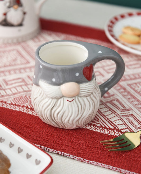Santa Heart Charm – Handcrafted Christmas Relief Ceramic Mug Gift