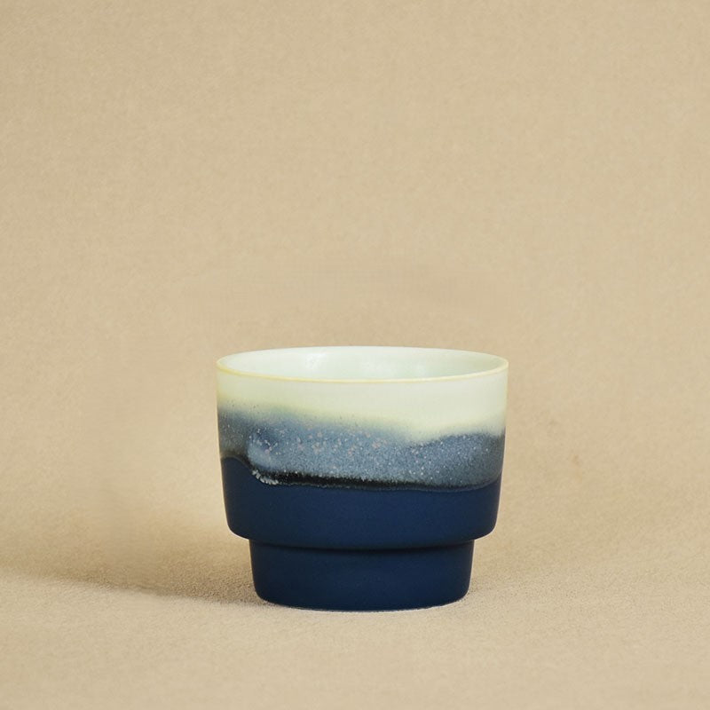 Mountain Veil – Handcrafted Gradient Glaze Porcelain Coffee Cup
