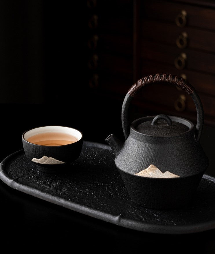 Golden And Silver Mountain — Handcrafted Porcelain Tea Cups Set
