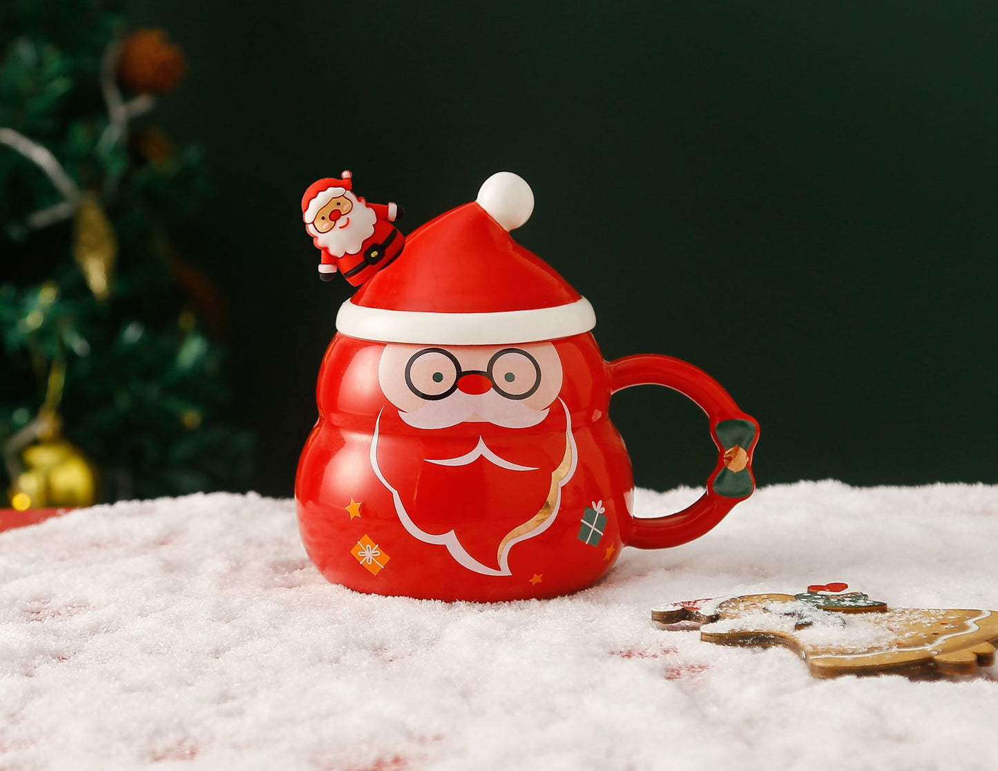 Holiday Cheer – Handcrafted Christmas Ceramic Mug with Lid & Spoon