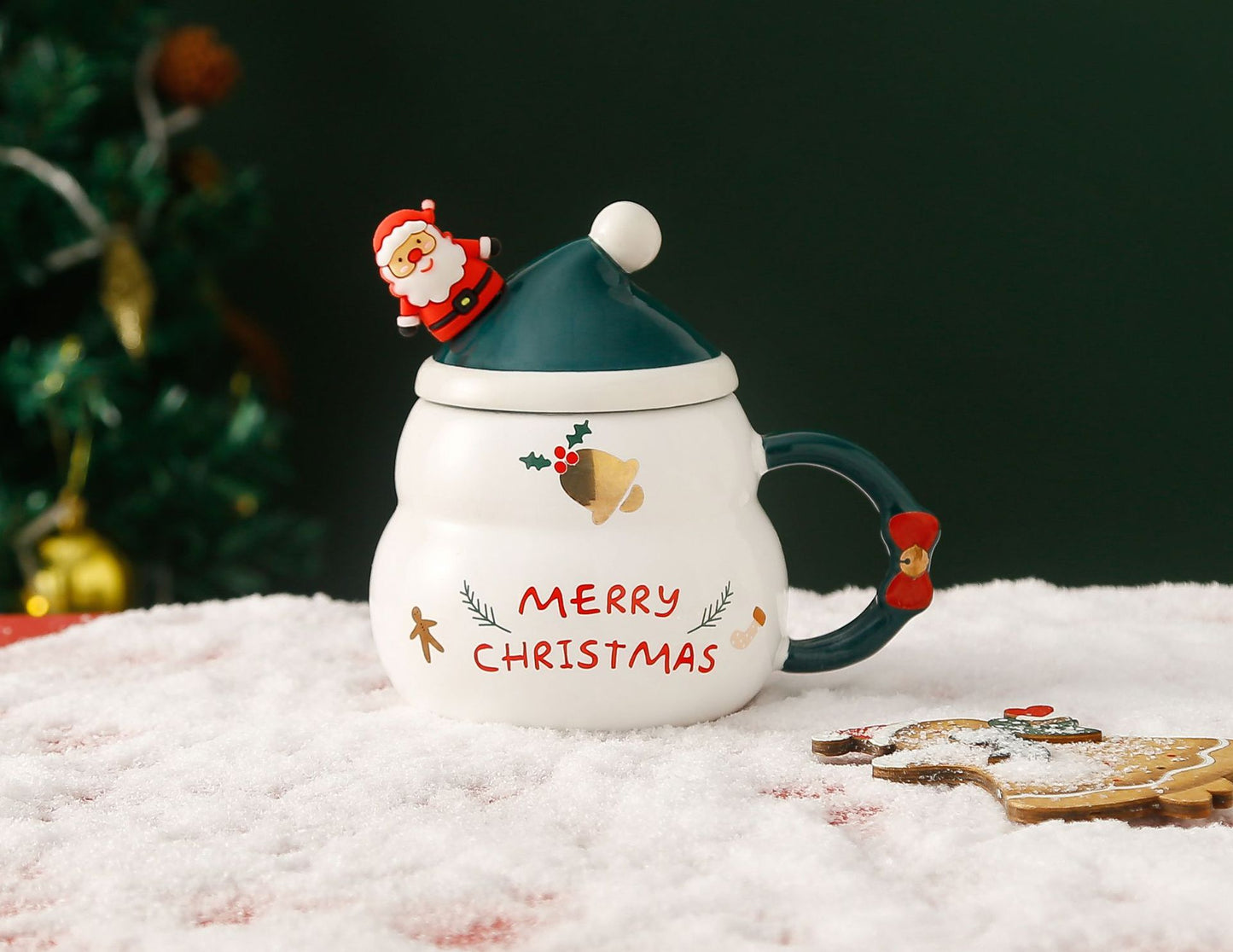 Holiday Cheer – Handcrafted Christmas Ceramic Mug with Lid & Spoon