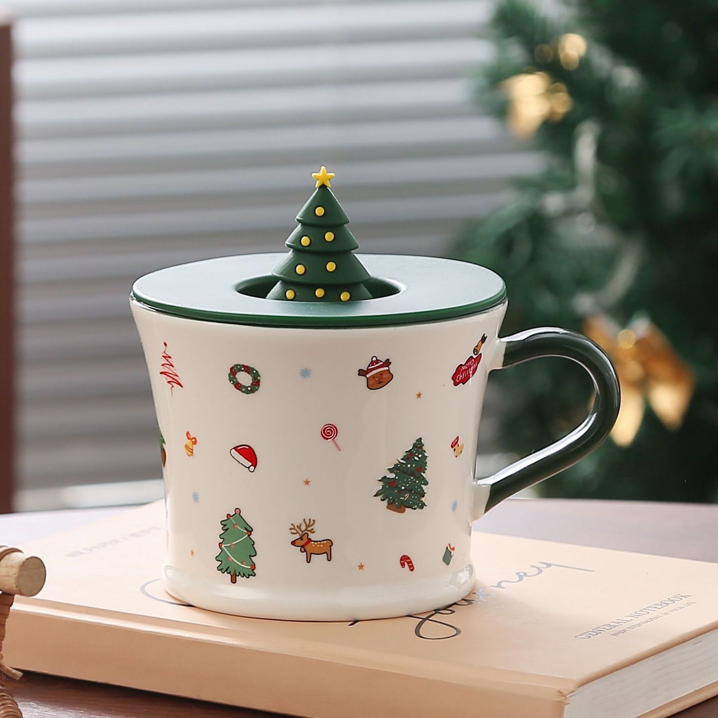 Holiday Cheer Charm – Handcrafted Christmas Ceramic Mug with Lid & Spoon Gift Cup