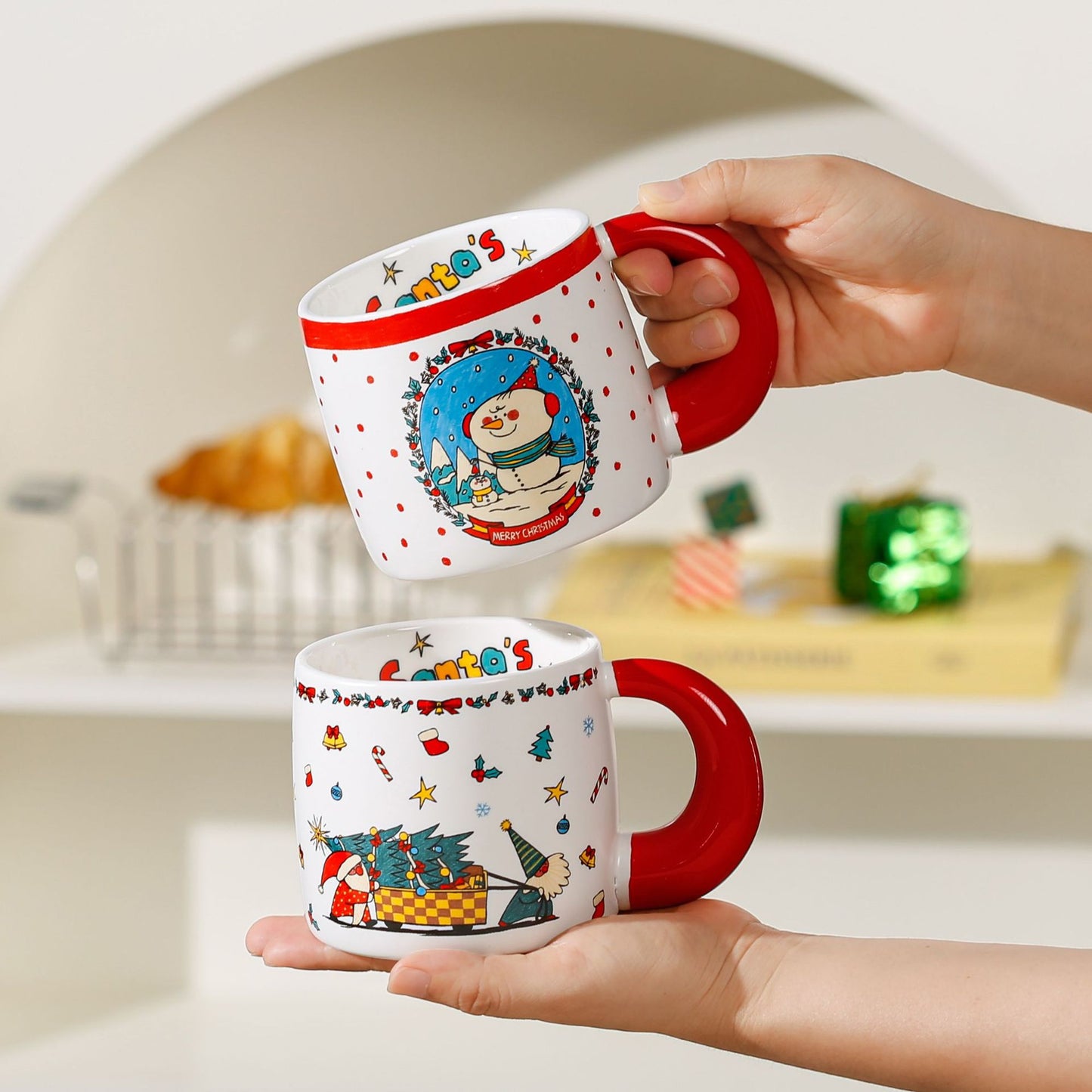 Merry Tales Charm – Handcrafted Christmas Ceramic Mug with Lid & Spoon Gift Cup