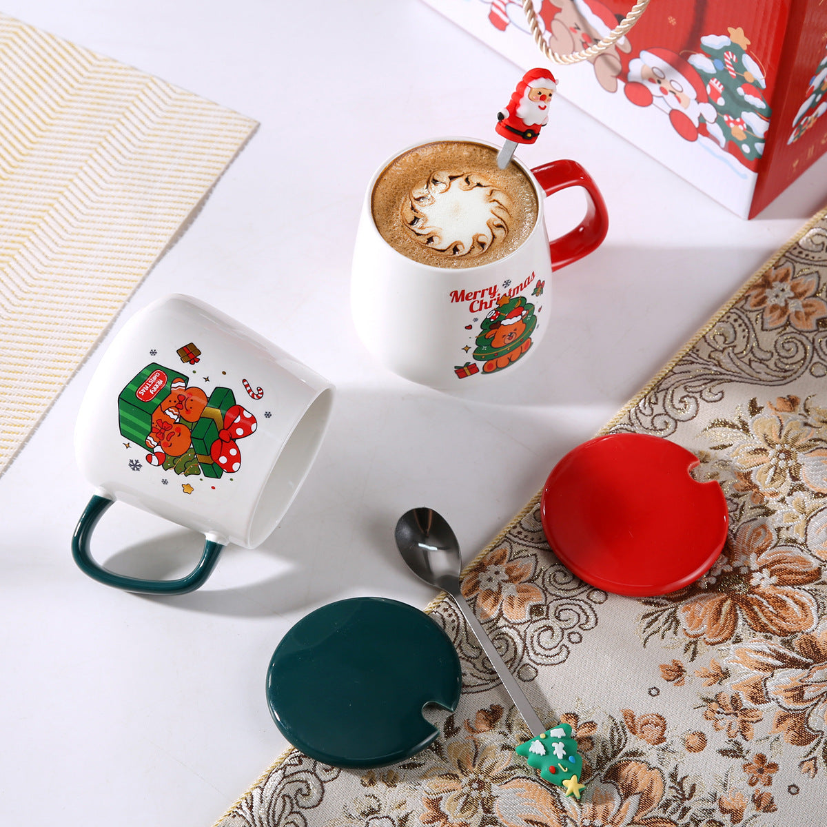 Merry Glow – Handcrafted Christmas Ceramic Mug Gift Set