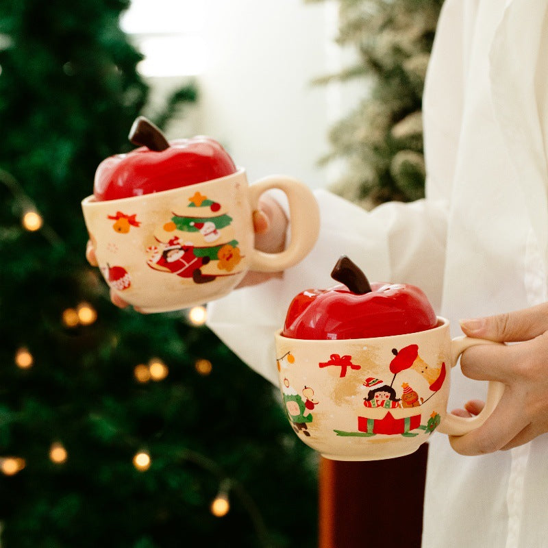 Festive Apple Charm – Handcrafted Christmas Ceramic Mug with Lid Gift Cup