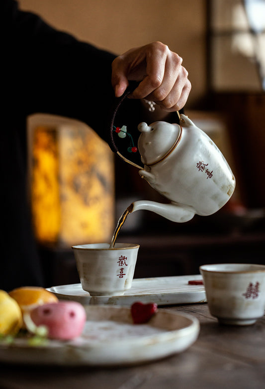 Blessings in Every Sip — Handmade Jingdezhen Teacup & Handle Teapot Sets