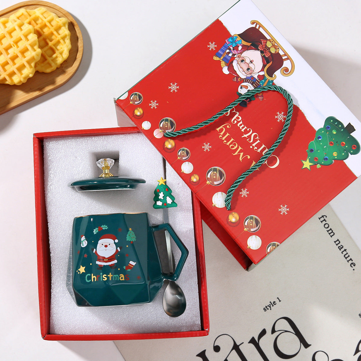 Santa Joy Charm – Handcrafted Christmas Ceramic Mug with Lid & Spoon Gift Box