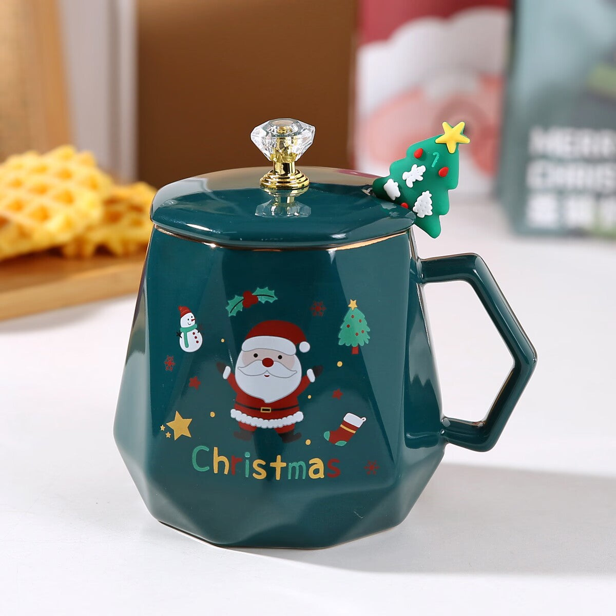 Santa Joy Charm – Handcrafted Christmas Ceramic Mug with Lid & Spoon Gift Box