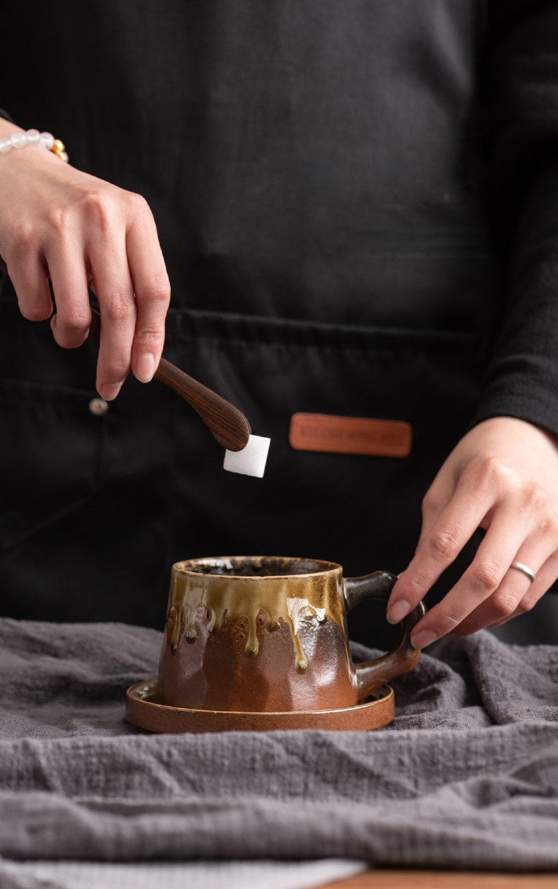 Earthline Flow – Artisan Porcelain Coffee Cup Set