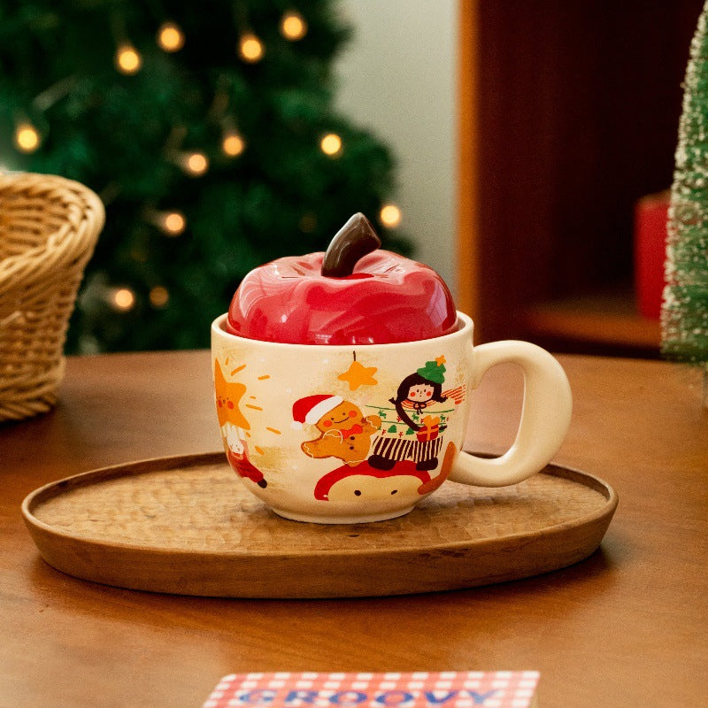Festive Apple Charm – Handcrafted Christmas Ceramic Mug with Lid Gift Cup