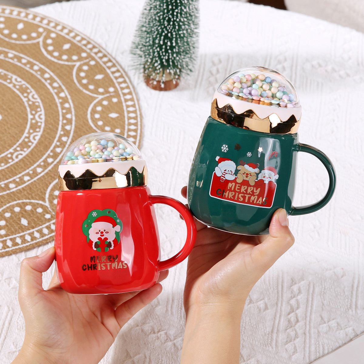 Snowglobe Magic – Handcrafted Christmas Ceramic Mug with Lid & Spoon Gift Set