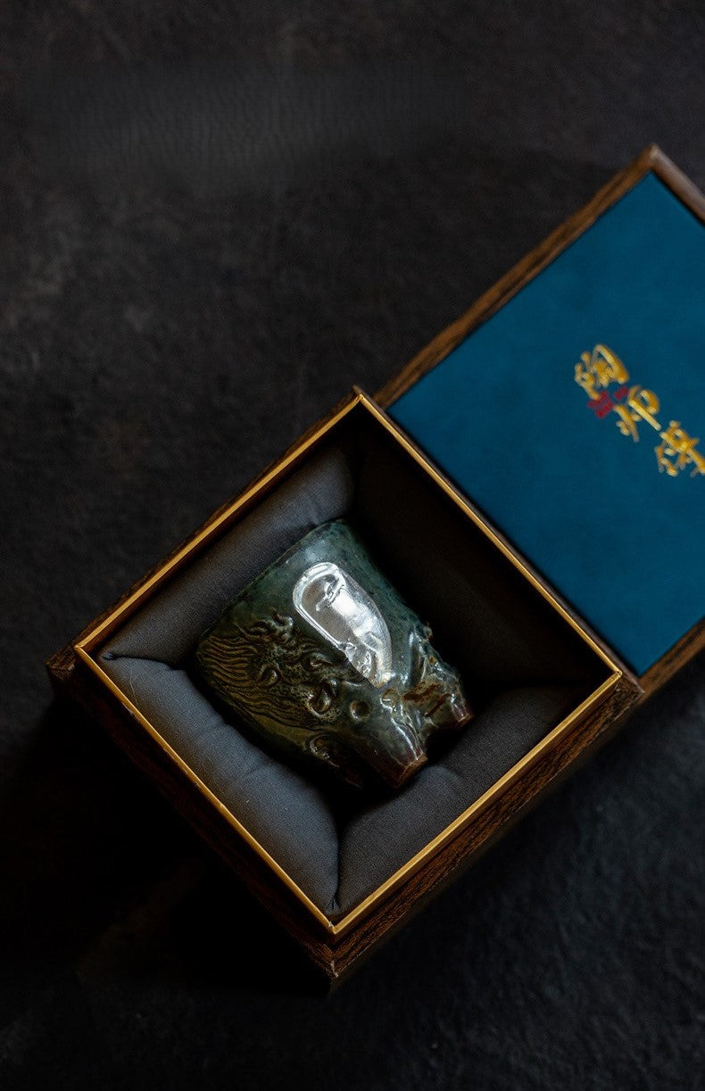 Zen Face – Handcrafted Ceramic Tea Cup with Silver Relief Gift Set