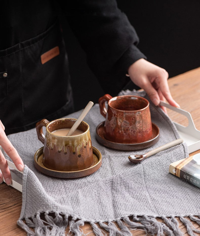 Earthline Flow – Artisan Porcelain Coffee Cup Set