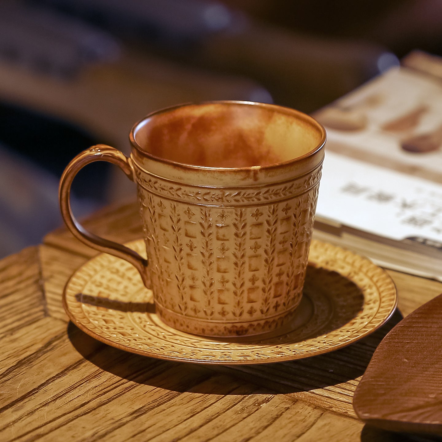 Heritage Carve – Handcrafted Porcelain Coffee Cup & Saucer Set