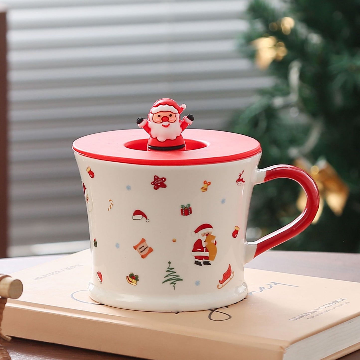 Holiday Cheer Charm – Handcrafted Christmas Ceramic Mug with Lid & Spoon Gift Cup