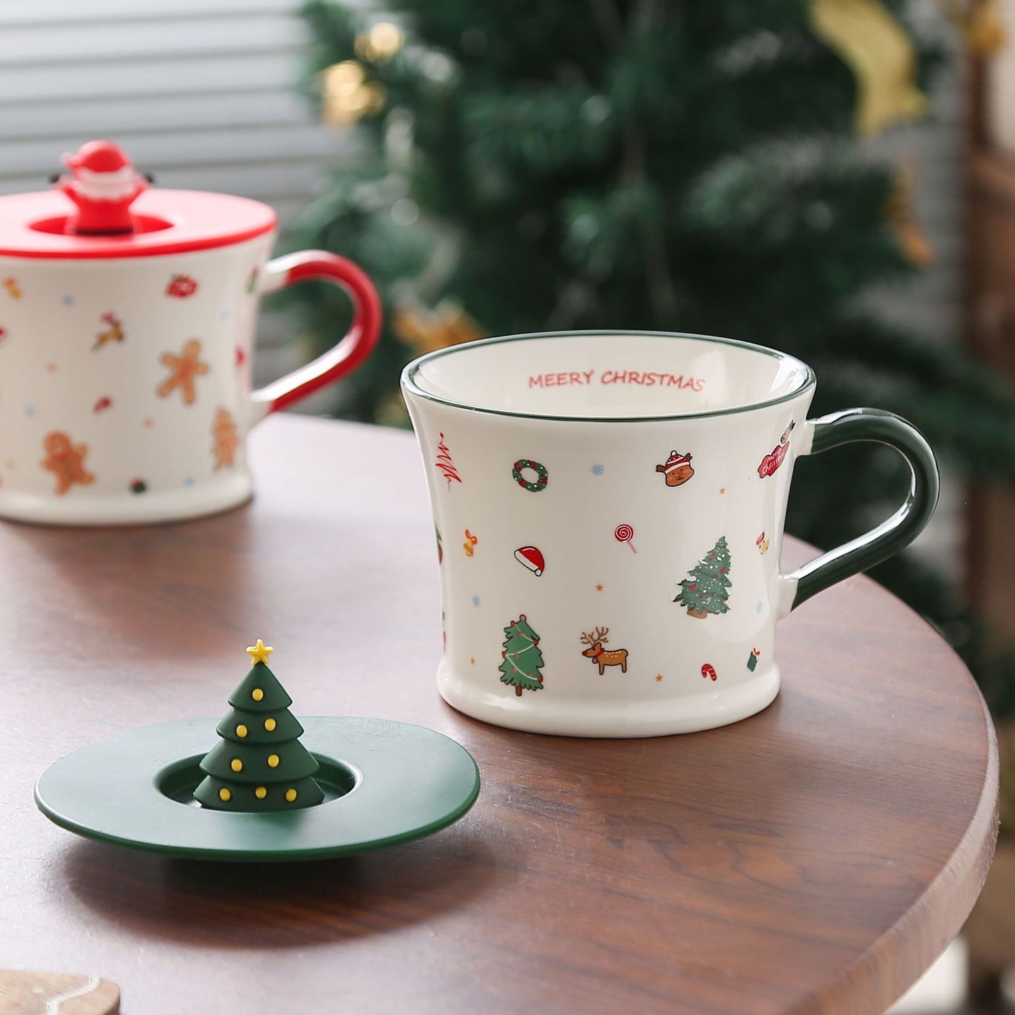 Holiday Cheer Charm – Handcrafted Christmas Ceramic Mug with Lid & Spoon Gift Cup