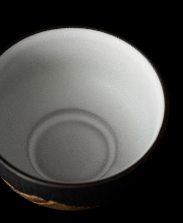 Golden And Silver Mountain — Handcrafted Porcelain Tea Cups Set