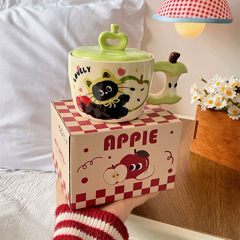 Festive Apple Cat – Ceramic Mug with Lid & Gift Box, Christmas Edition
