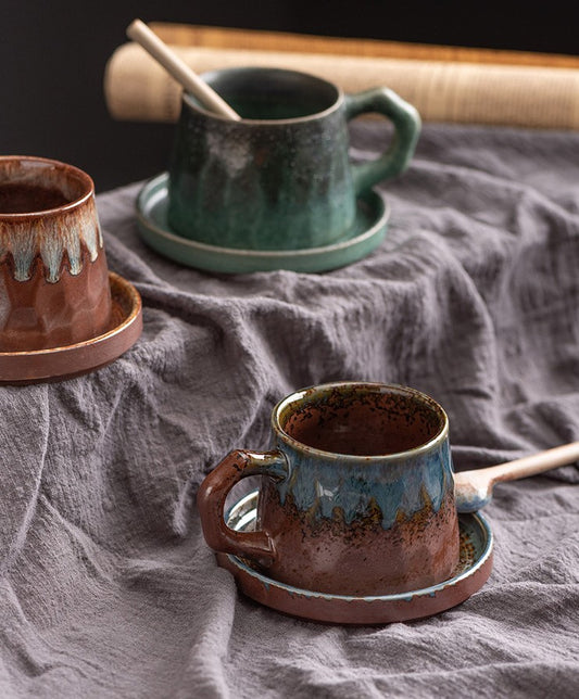 Earthline Flow – Artisan Porcelain Coffee Cup Set