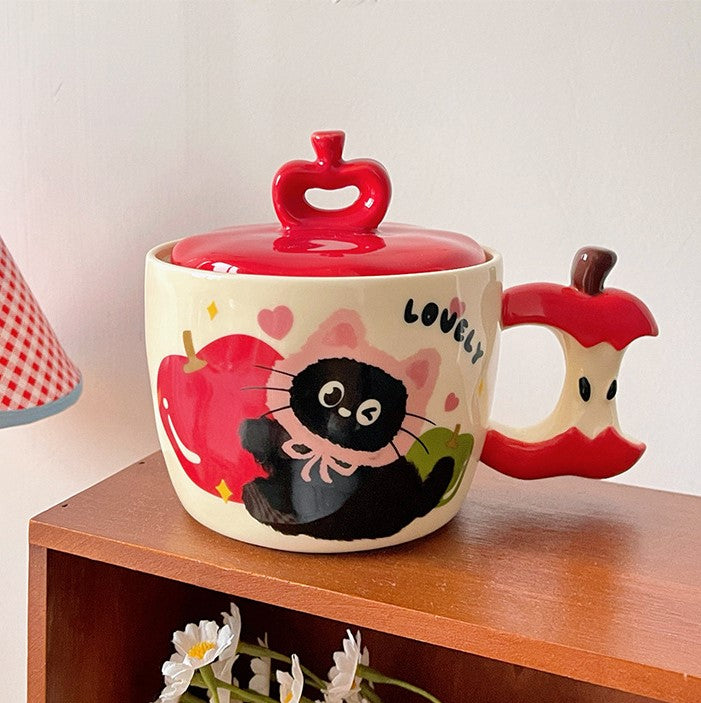 Festive Apple Cat – Ceramic Mug with Lid & Gift Box, Christmas Edition