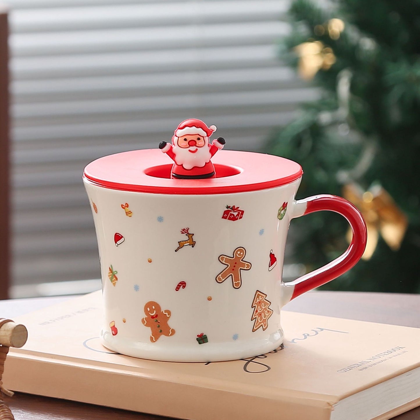 Holiday Cheer Charm – Handcrafted Christmas Ceramic Mug with Lid & Spoon Gift Cup